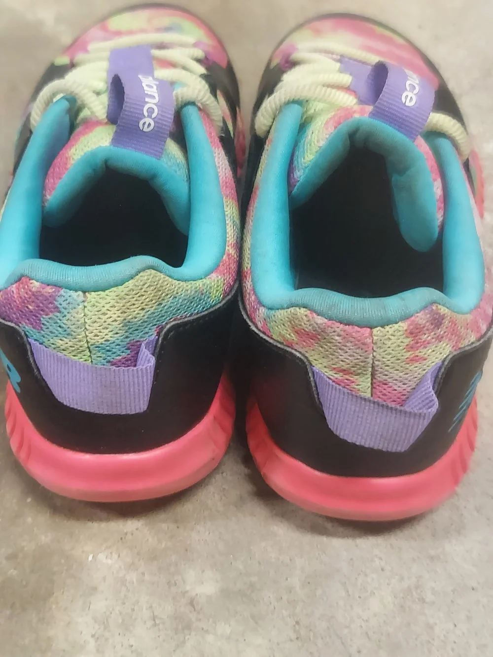 New Balance Kids Size 2.5 Tie-Dye Pink & Teal Athletic Shoes